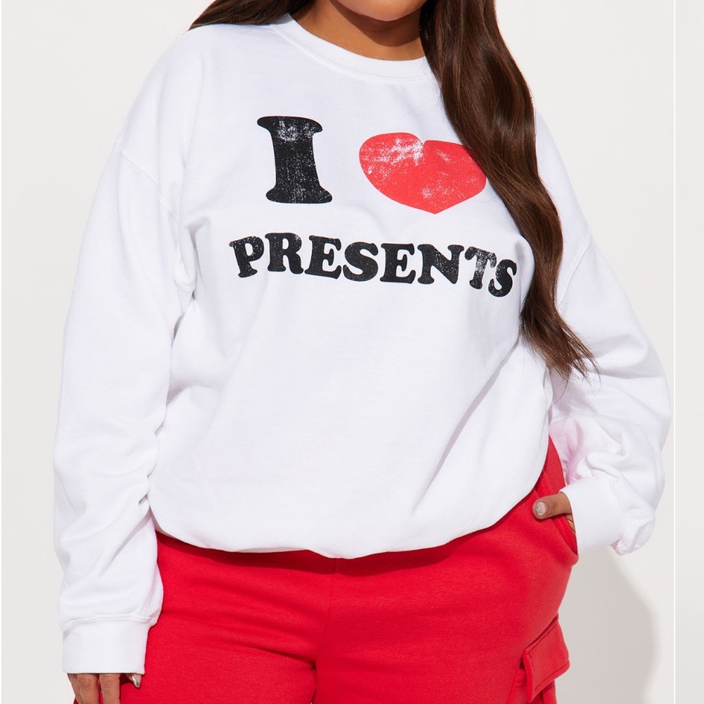 White 'I Love Presents' Sweatshirt